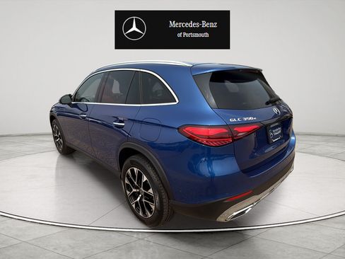 Certified 2025 Mercedes-Benz GLC 350e 4MATIC image 3