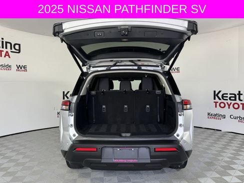 Used 2025 Nissan Pathfinder SV FWD image 16