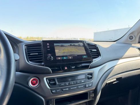 Used 2022 Honda Pilot Special Edition image 23