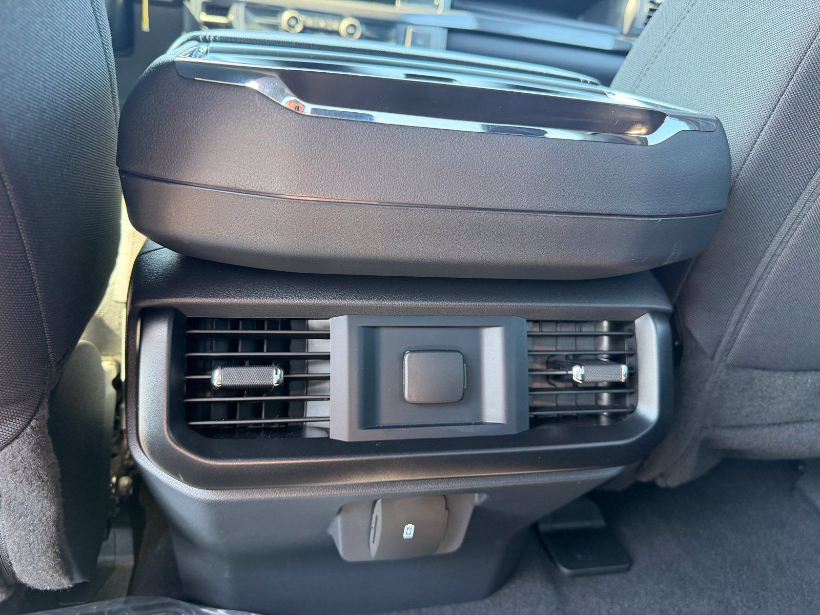Used 2024 Ford F150 STX AWD/4WD image 12