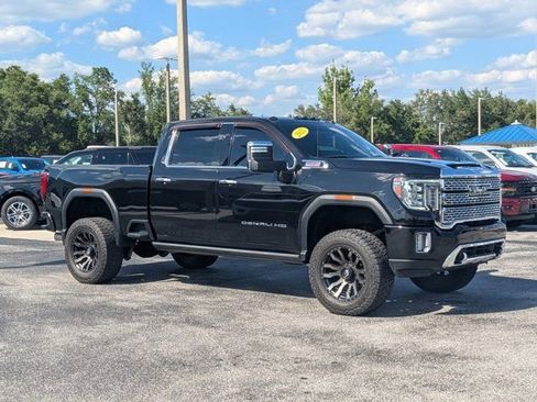 Used 2021 GMC Sierra 3500 Denali w/ Denali Ultimate Package AWD/4WD image 3