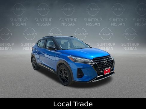 Certified 2023 Nissan Kicks SR w/ SR Premium Package FWD image 7