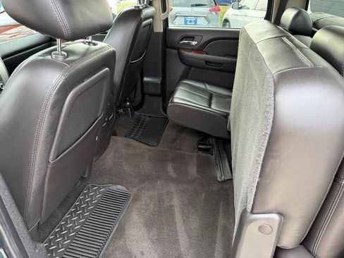 Used 2010 GMC Sierra 2500 SLT w/ SLT Convenience Package image 14