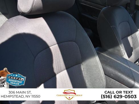 Used 2025 Nissan Altima 2.5 SV FWD image 22