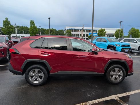 Certified 2023 Toyota RAV4 XLE w/ Convenience Package AWD/4WD image 9