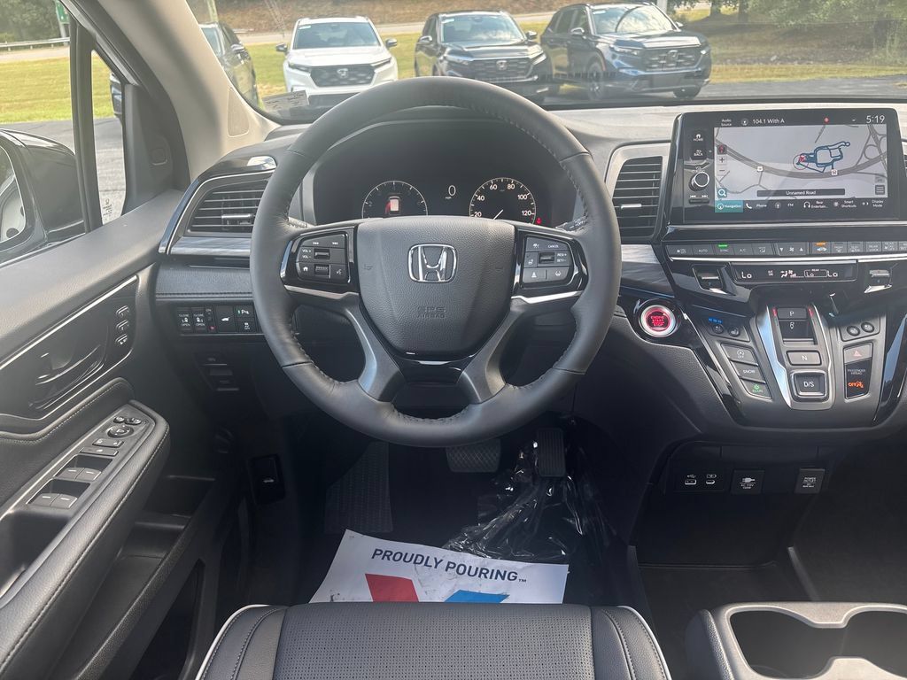 New 2026 Honda Odyssey Elite image 18