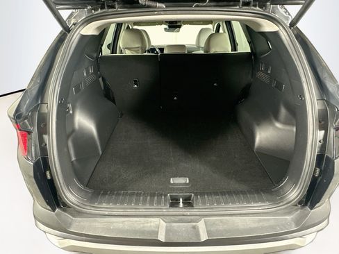 Used 2025 Hyundai Tucson SEL FWD image 27