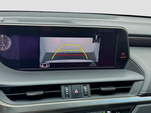 Used 2020 Lexus ES 350 w/ Premium Package FWD image 10