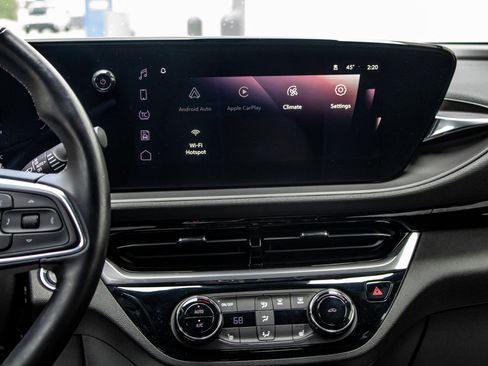 Used 2024 Buick Envista Sport Touring w/ Convenience I Package FWD image 28