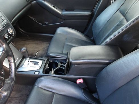 Used 2012 Nissan Altima 2.5 SL w/ 2.5SL Pkg FWD image 16