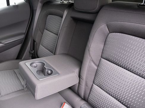 New 2026 Chevrolet Equinox LT image 16