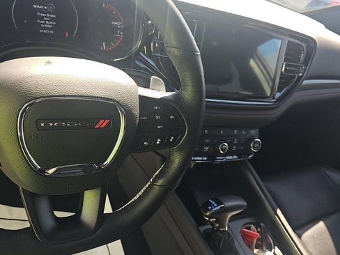 Used 2024 Dodge Durango GT image 9
