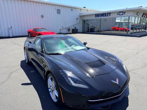 Used 2016 Chevrolet Corvette Stingray Coupe w/ 3LT Preferred Equipment Group RWD image 8