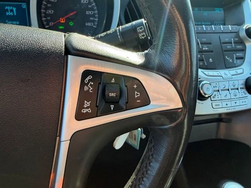 Used 2010 Chevrolet Equinox LT w/ Chrome Appearance Package image 16