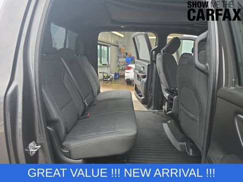 Used 2019 RAM 1500 Big Horn AWD/4WD image 19