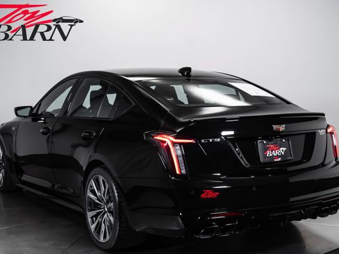 Used 2024 Cadillac CT5 V Blackwing w/ Driver Assist Package RWD image 3