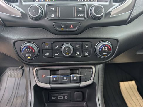 Used 2023 GMC Terrain AT4 w/ LPO, 'HIT The Road' Package AWD/4WD image 19
