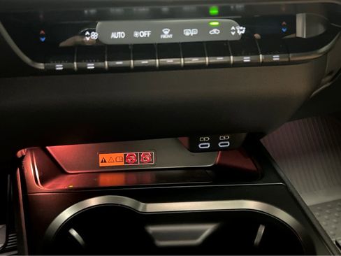 New 2026 Lexus UX 300h AWD image 17