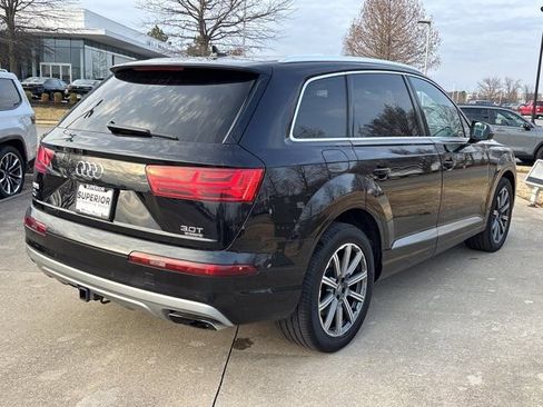 Used 2018 Audi Q7 3.0T Prestige w/ Prestige Package image 3