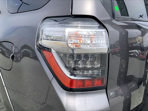 Used 2020 Toyota 4Runner SR5 image 25