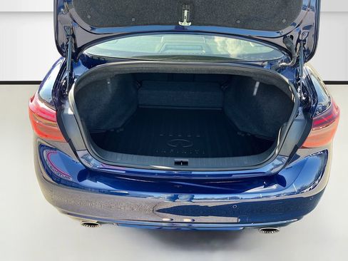 Used 2023 INFINITI Q50 Red Sport 400 w/ Carbon Fiber Package image 27