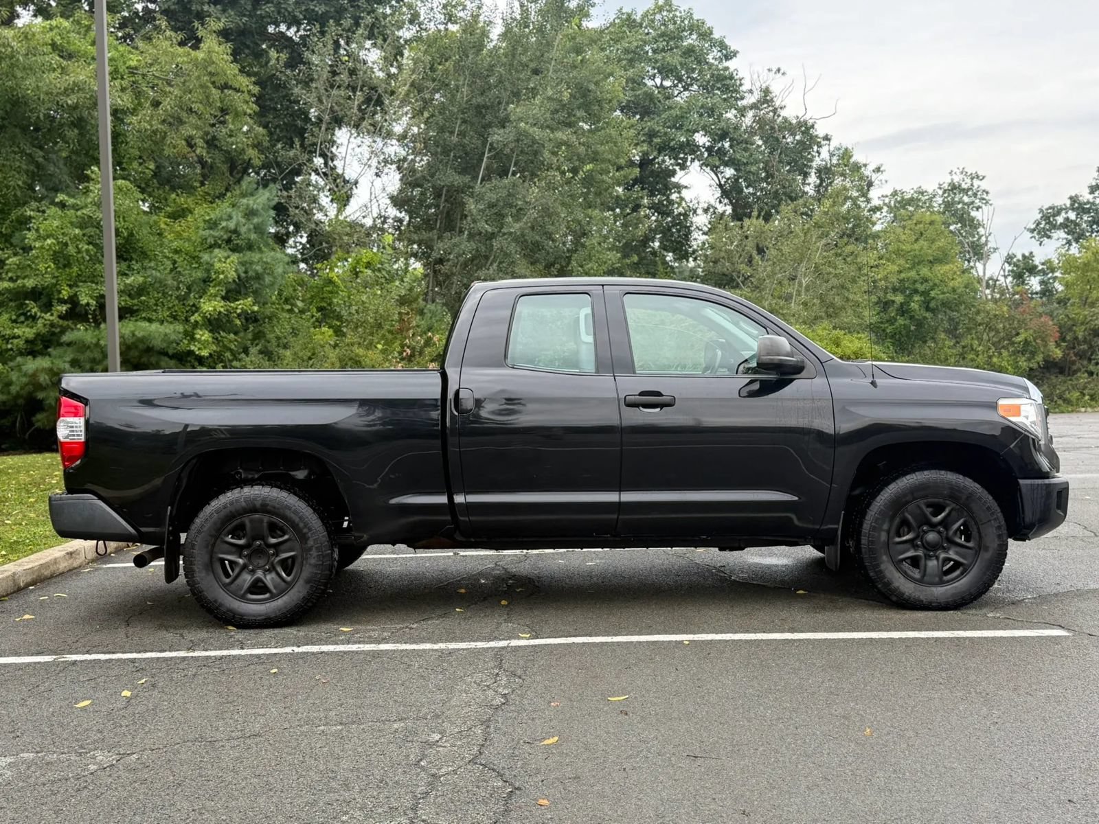 Used 2014 Toyota Tundra SR AWD/4WD image 4