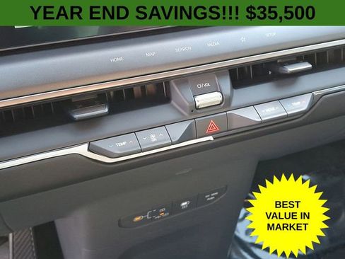 Used 2024 Kia EV9 Light image 18