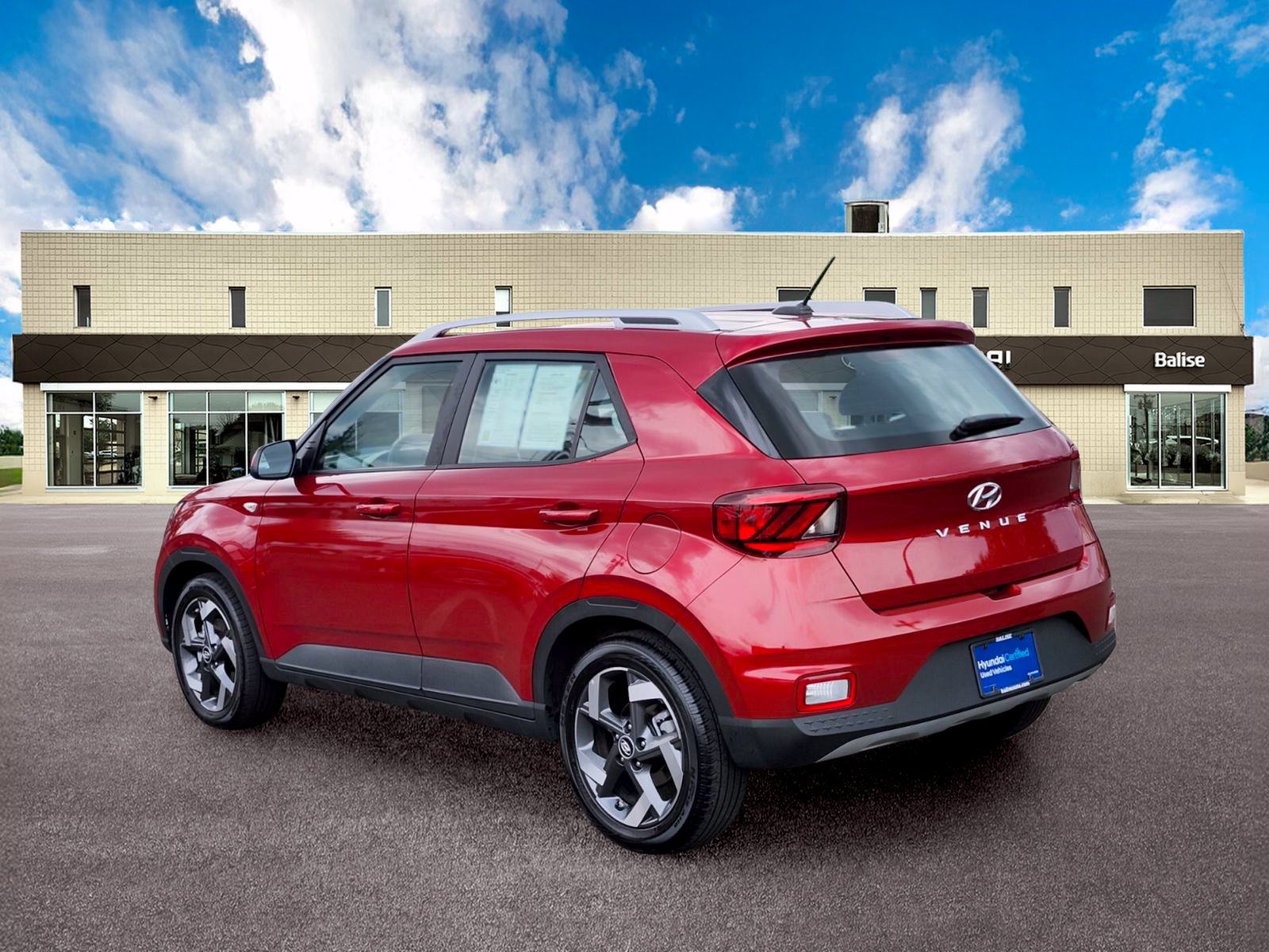 Certified 2026 Hyundai Venue SEL FWD image 5