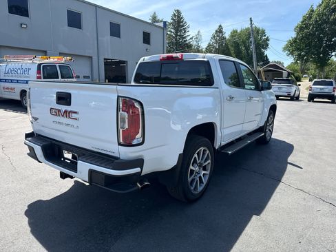 Used 2021 GMC Canyon Denali AWD/4WD image 3
