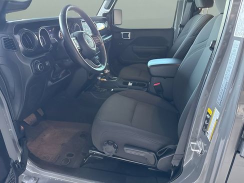 Used 2023 Jeep Wrangler Unlimited Sport AWD/4WD image 7