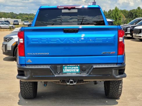 Used 2025 Chevrolet Silverado 1500 ZR2 image 5