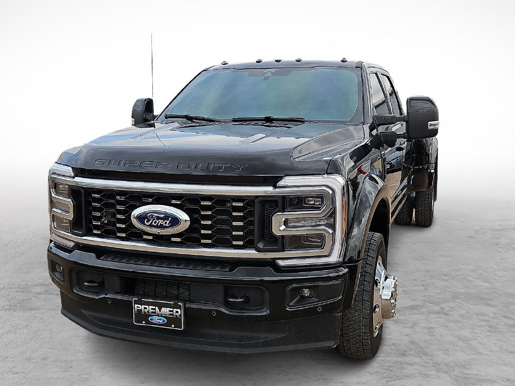 Used 2026 Ford F450 Platinum w/ FX4 Off-Road Package AWD/4WD image 4
