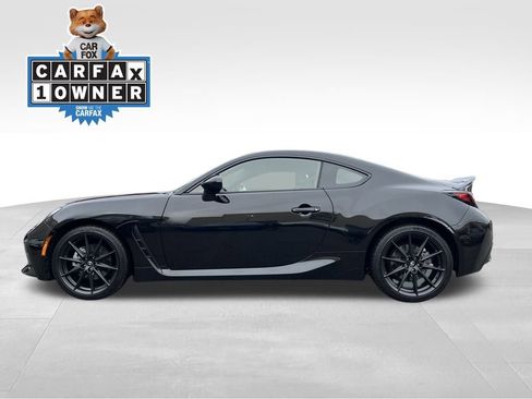 Certified 2024 Toyota GR86 Premium image 2