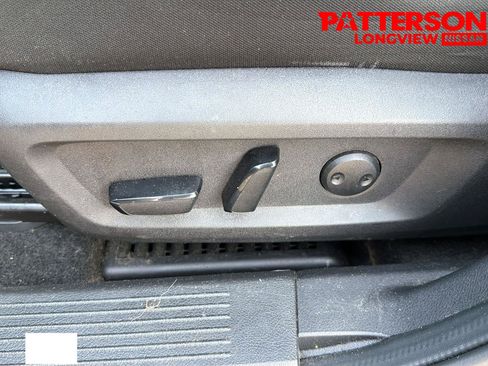Used 2023 Nissan Rogue SV FWD image 16