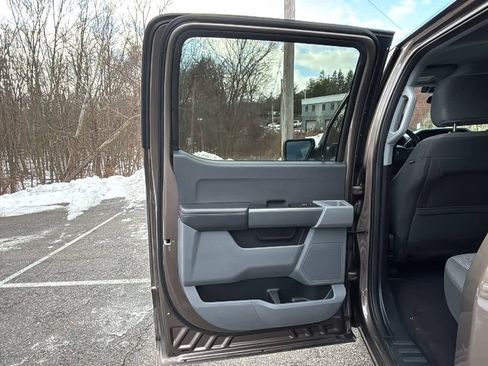 Used 2023 Ford F150 XLT image 30