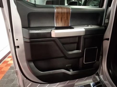 Used 2019 Ford F150 Lariat AWD/4WD image 14