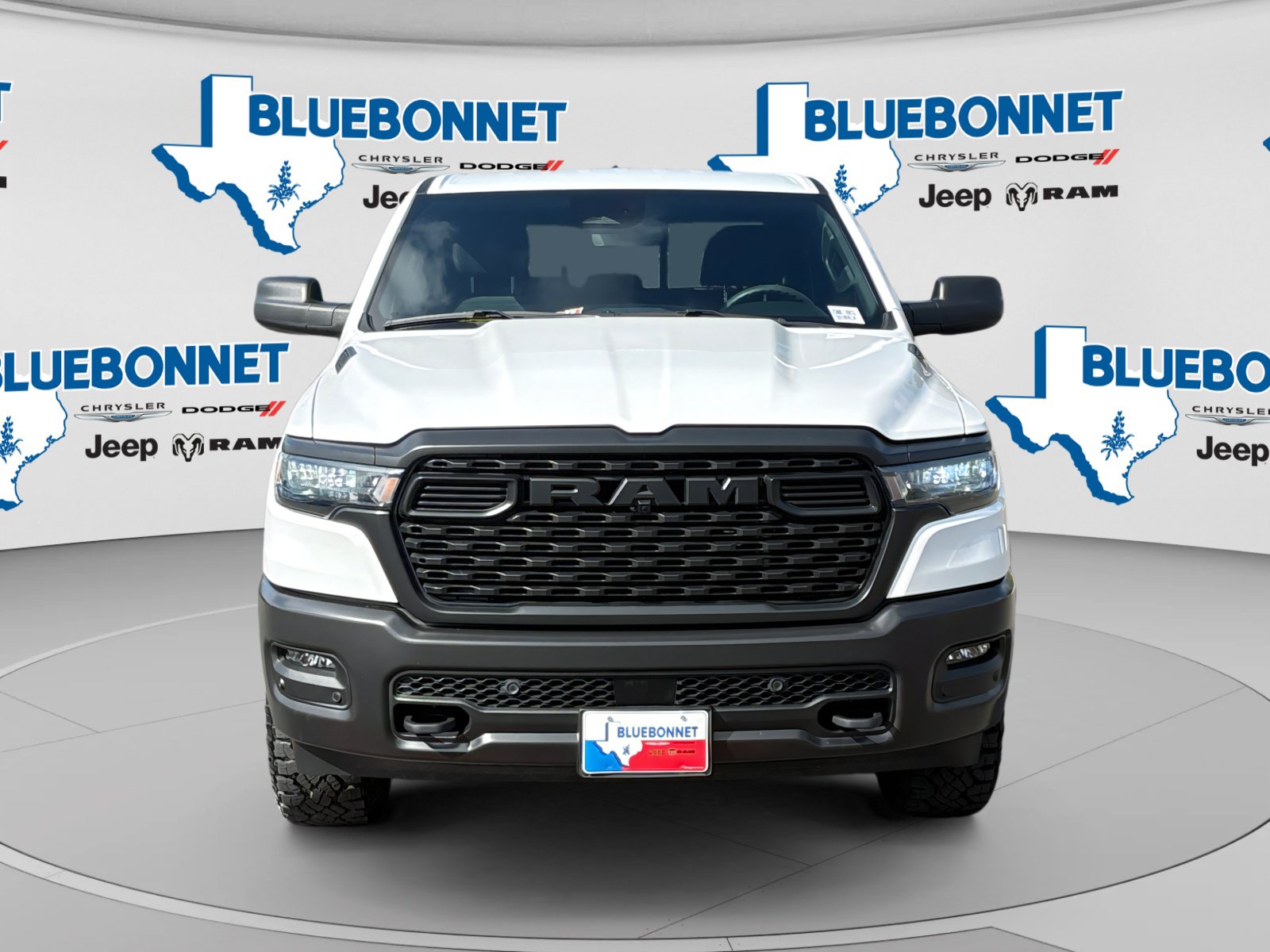 Used 2025 RAM 1500 Warlock AWD/4WD image 2