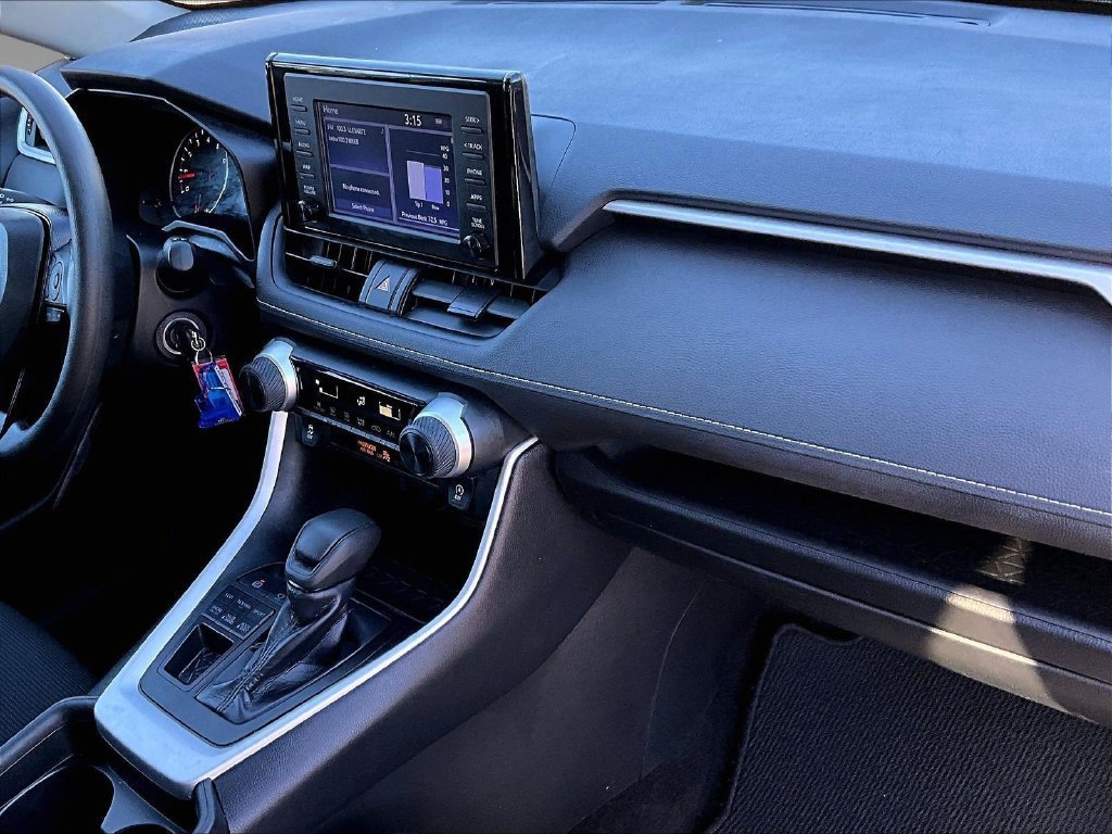 Used 2019 Toyota RAV4 LE w/ Carpet Mat Package AWD/4WD image 14