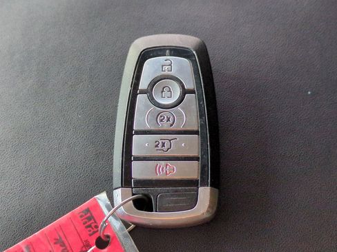 Used 2020 Ford Expedition Max Platinum image 30