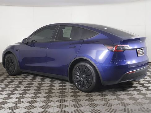 Used 2021 Tesla Model Y Long Range AWD/4WD image 9