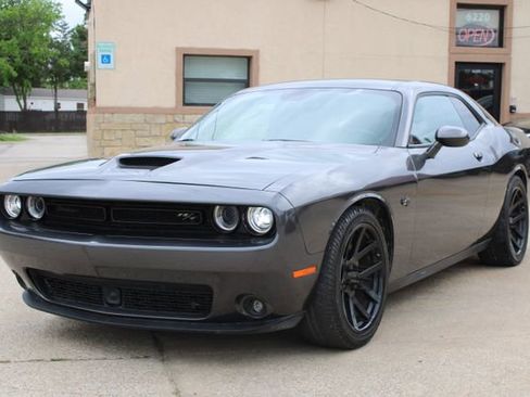Used 2023 Dodge Challenger R/T w/ Plus Package RWD image 7