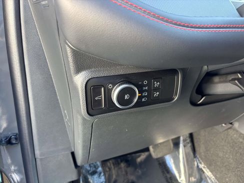 New 2026 Ford Explorer ST-Line w/ ST-Line Street Pack image 14