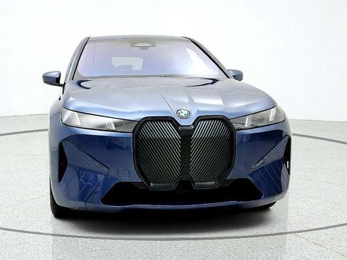 Used 2026 BMW iX xDrive45 w/ Premium Package AWD/4WD image 2
