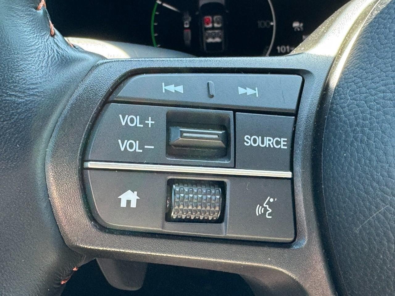 Certified 2025 Honda CR-V Sport image 21