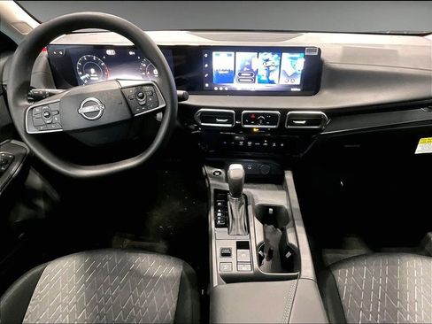 New 2026 Nissan Sentra SV w/ Floor Mat Package FWD image 5
