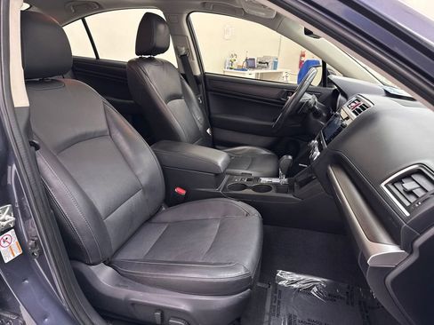 Used 2017 Subaru Legacy 3.6R Limited image 23