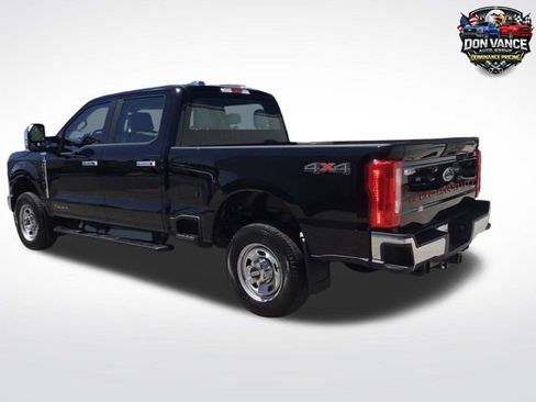 Used 2025 Ford F350 XL w/ XL Driver Assist Package AWD/4WD image 3