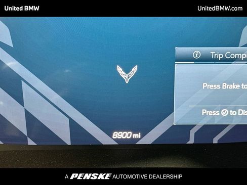 Used 2024 Chevrolet Corvette Stingray Premium Conv w/ Z51 Performance Package RWD image 7