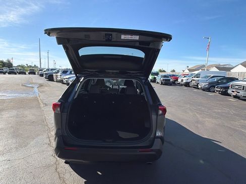 Used 2019 Toyota RAV4 XLE Premium w/ Cold Weather Package AWD/4WD image 49