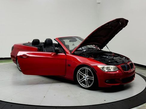Used 2012 BMW 335is Convertible image 10